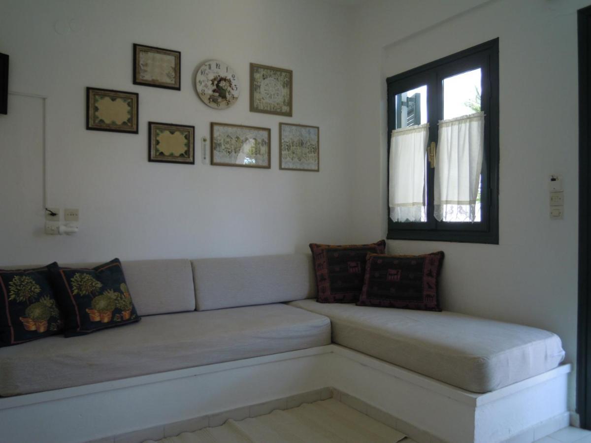 Palemilos Apartments Elounda Екстериор снимка