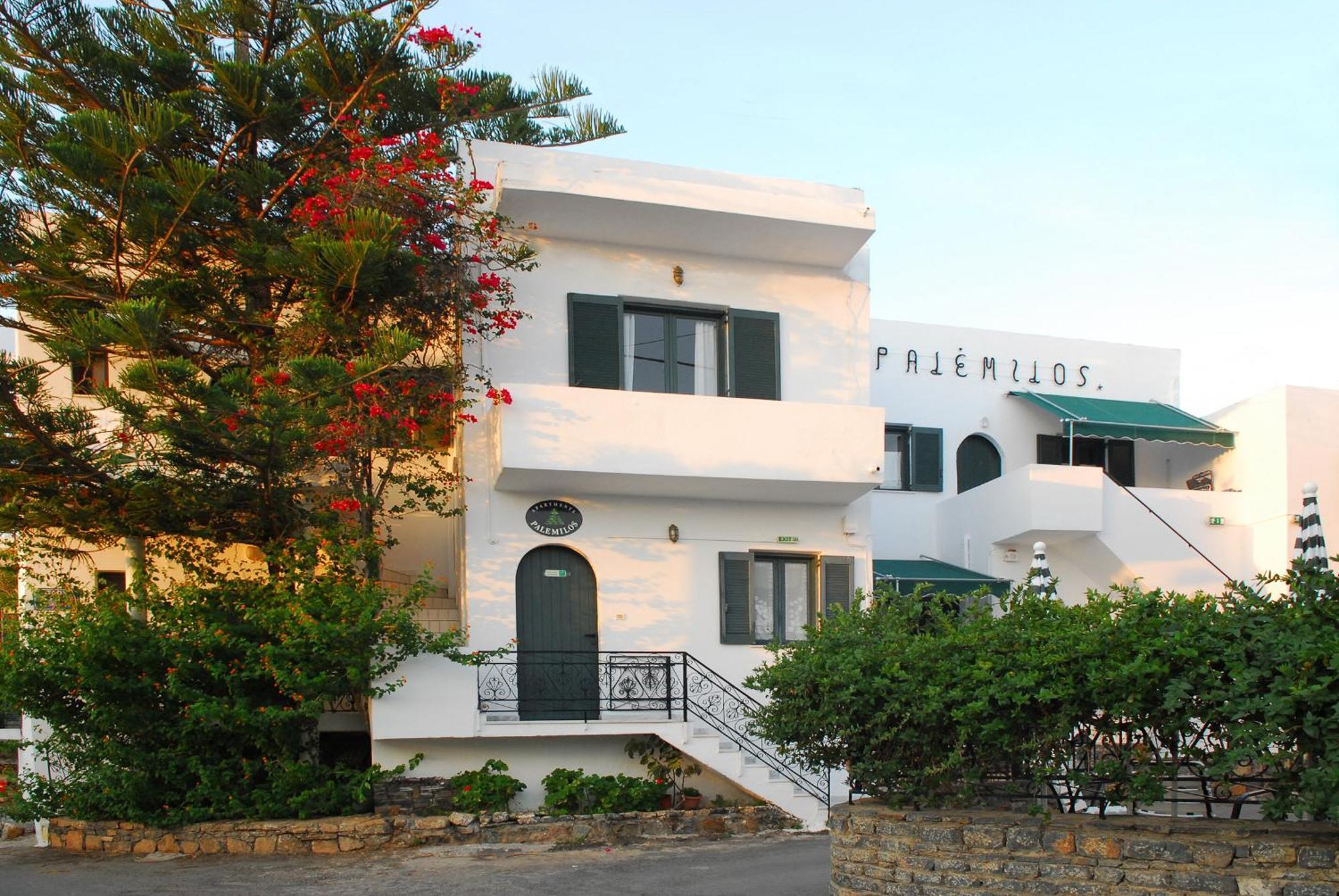 Palemilos Apartments Elounda Екстериор снимка